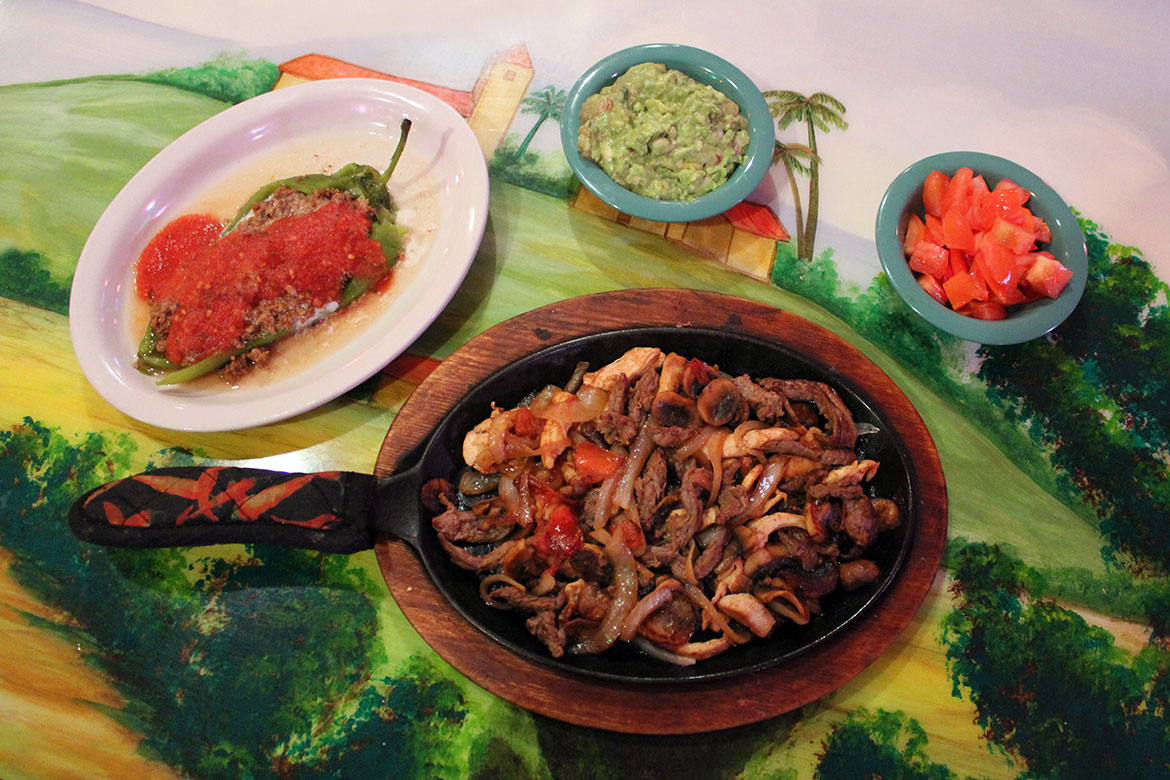 Mexican Fajita with Guacamole and Chili Relleno