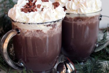 Simple and Healthy Vegan Hot Chocolate Recipe