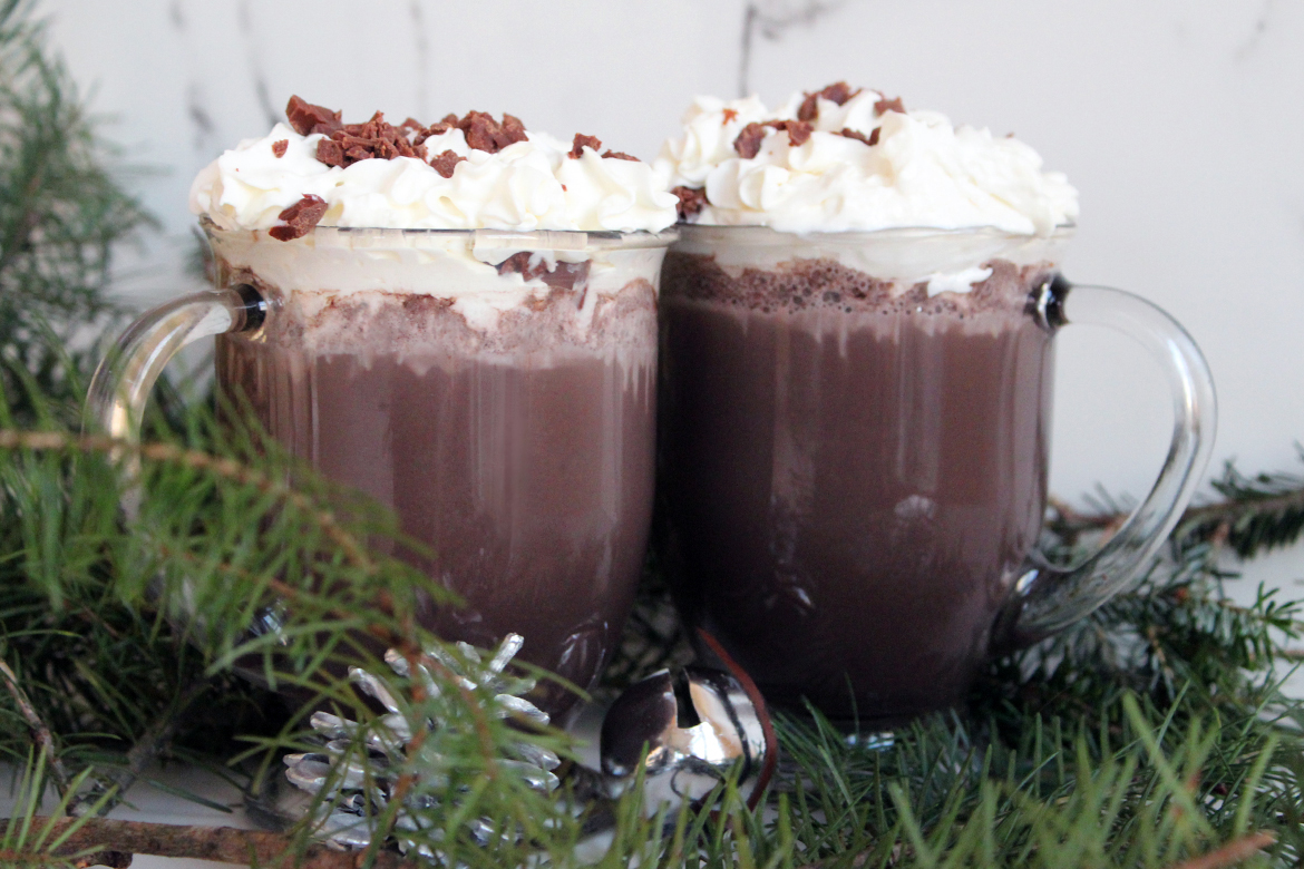 Simple and Healthy Vegan Hot Chocolate